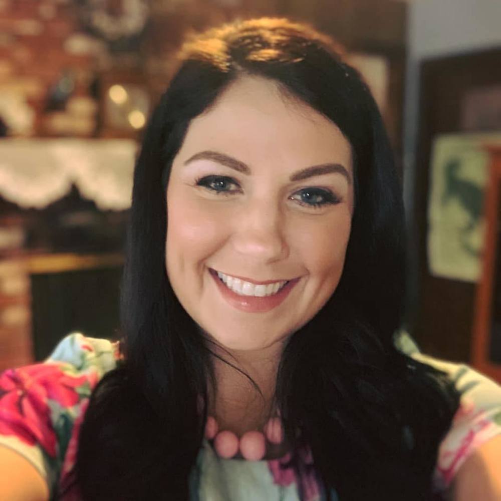 Meet your Posher, Amy